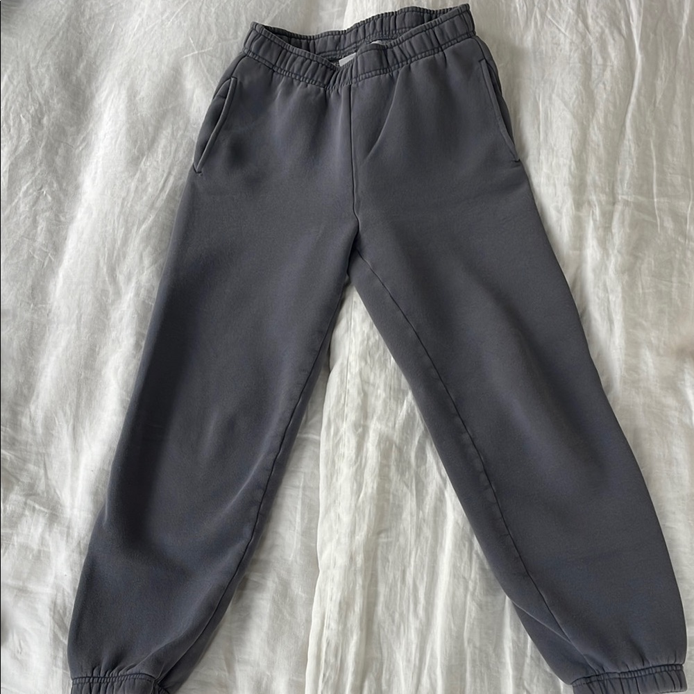 Gray sweat pants - TNA